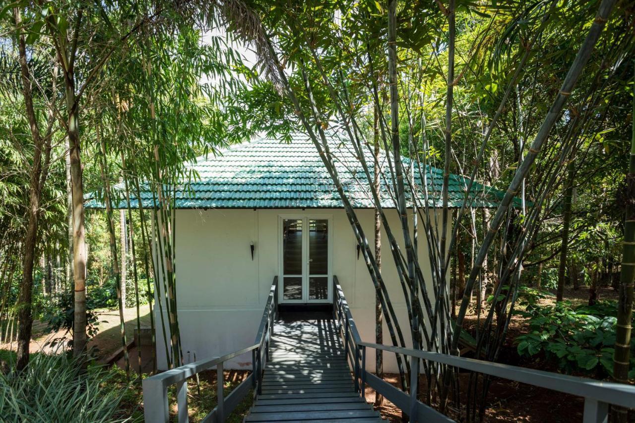 The Woods Resorts Wayanad Sultan Bathery Exterior photo